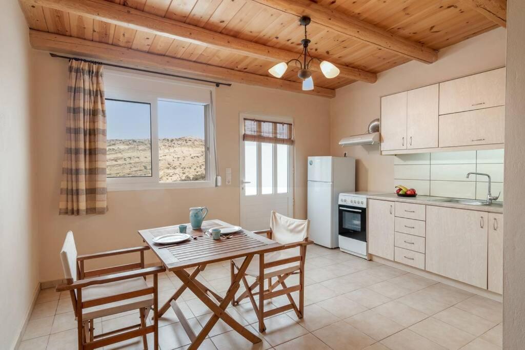 Nostos Cave Seaview Apartment Matala Eksteriør bilde
